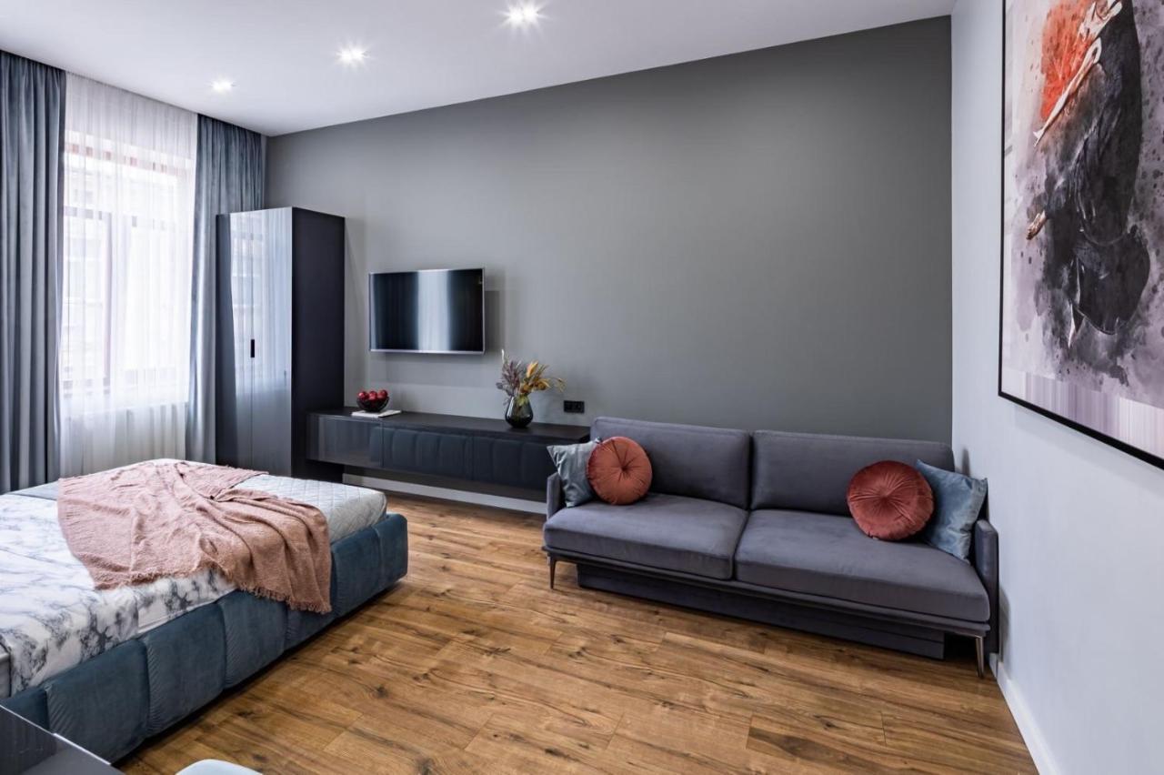 Appartement Куліша 12 à Lviv Extérieur photo
